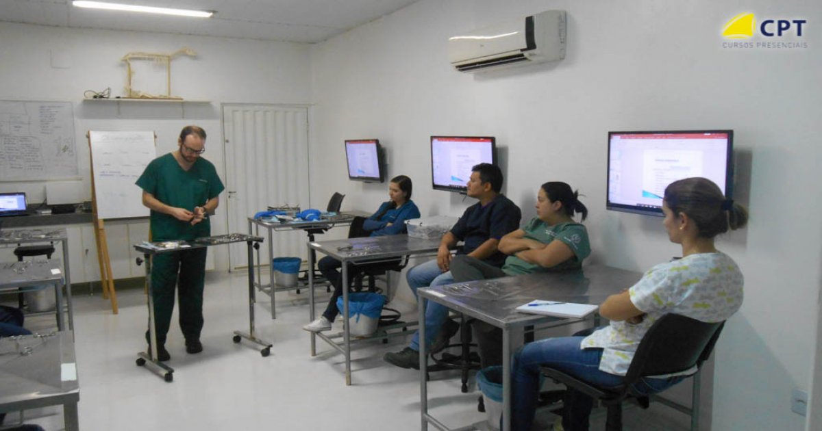 45º Curso de Cirurgias em Pequenos Animais 09-06-18